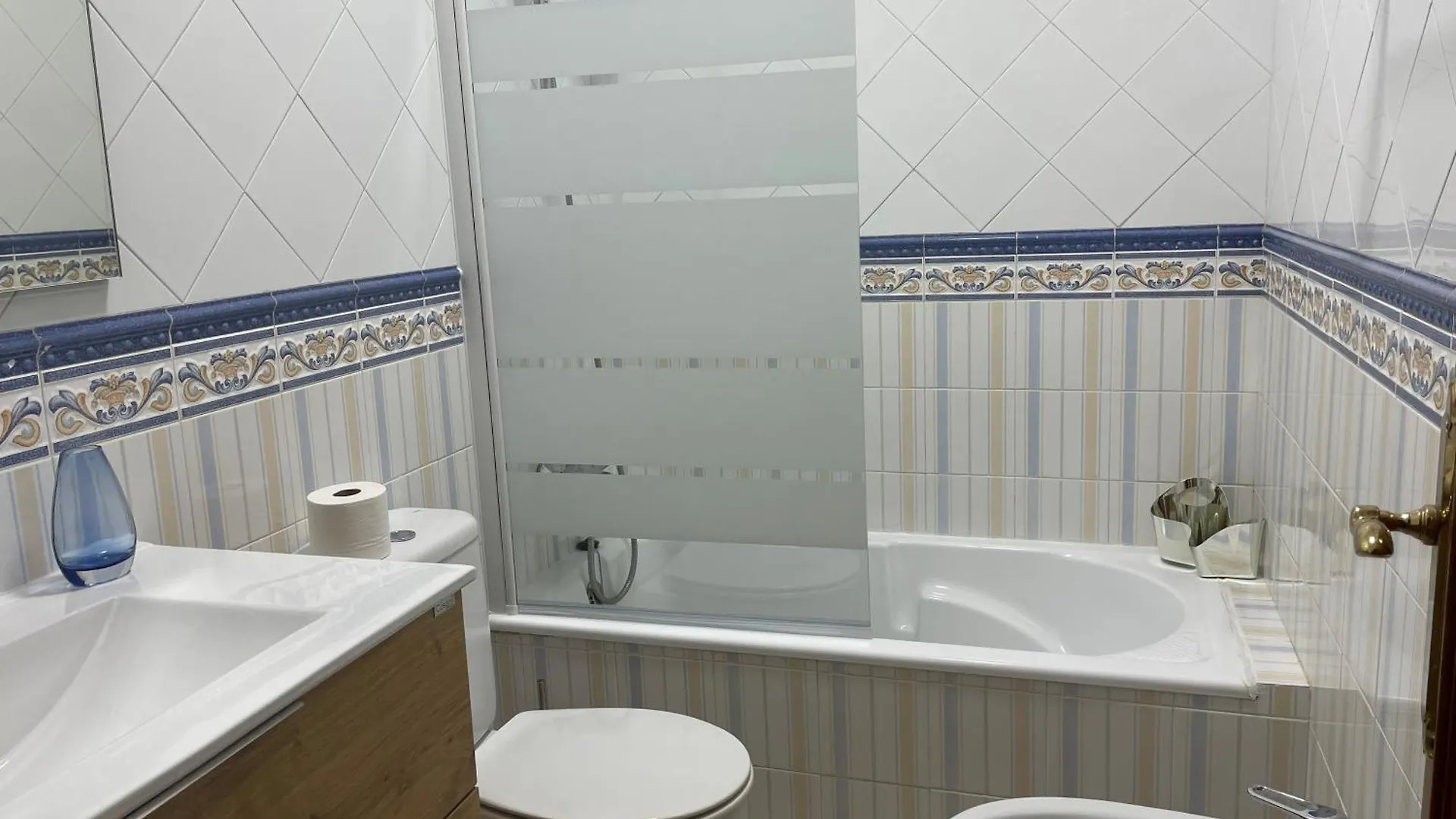 Mansion Apartment With Sea Views Sitio de Calahonda Spain