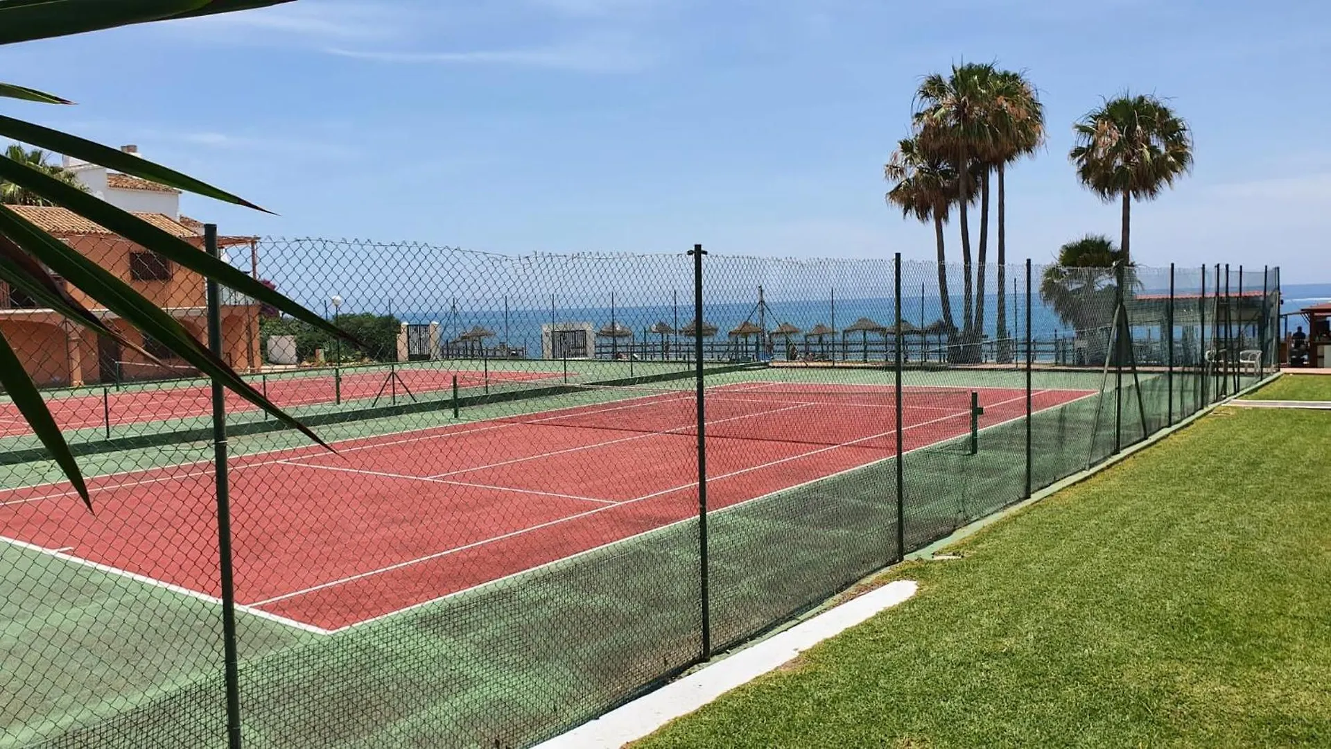 Mansion Apartment With Sea Views Sitio de Calahonda